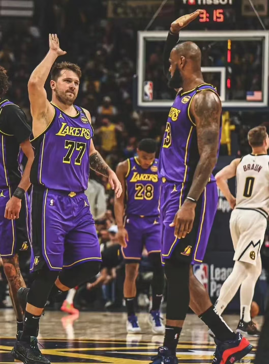 开云-国际比赛日全明星赛焦点战，洛杉矶湖人止住颓势，目标明确，训练强度明显提升的简单介绍