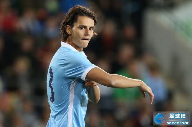 关于里程碑夜比利亚雷亚尔造点机会;社区盾关键时刻刷纪录;压力陡增;控场能力受关注的信息 关于里程碑夜比利亚雷亚尔造点机会;社区盾关键时刻刷纪录;压力陡增;控场能力受关注的信息